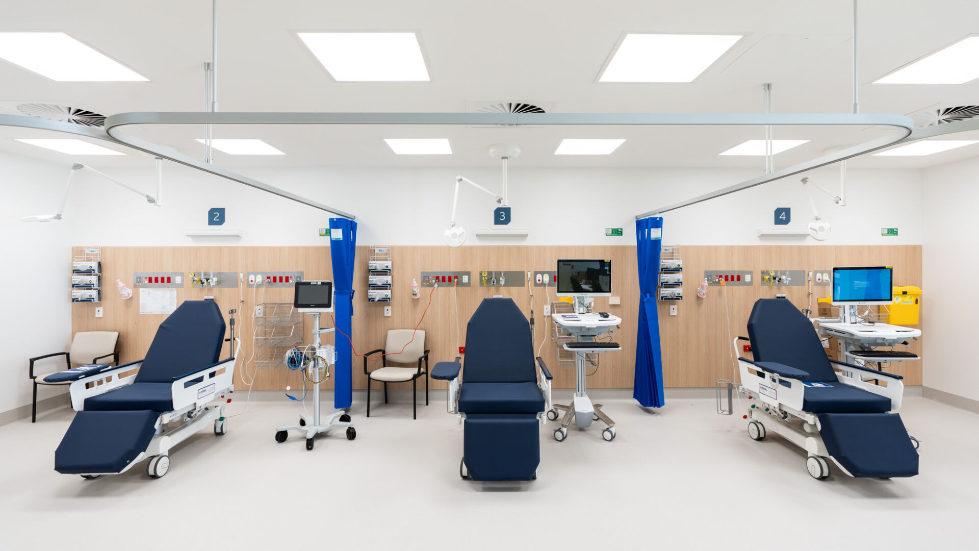 7 Top Features Of Bariatric Chairs